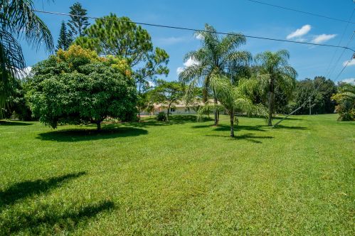 8290 Mizzen Dr, Boynton Beach FL 33472-2721 exterior