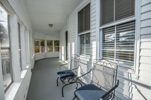 16 Livermore St, Wilton NH 03086-5502 exterior