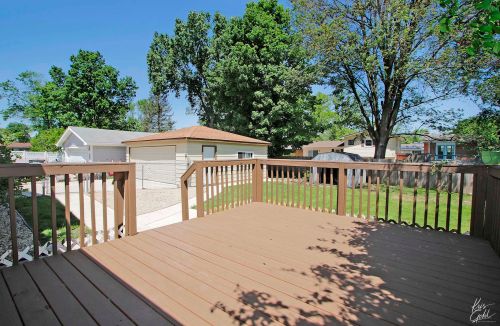 2712 Vermont Ave, Waukegan IL 60087-3648 exterior