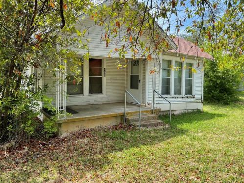 400 Elm St, Denison, TX 75020-2429