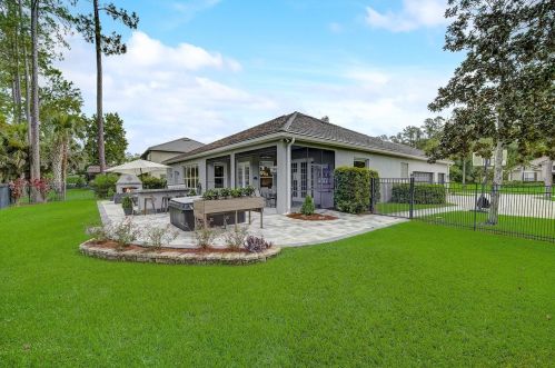 1453 Foxtail Ct, Lake Mary FL 32746-4467 exterior