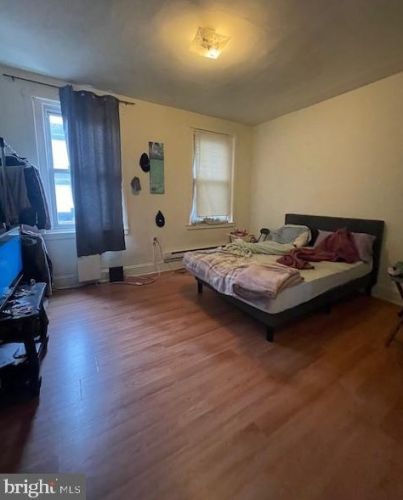 1430 Mckean St, Philadelphia PA 19145-2308 exterior