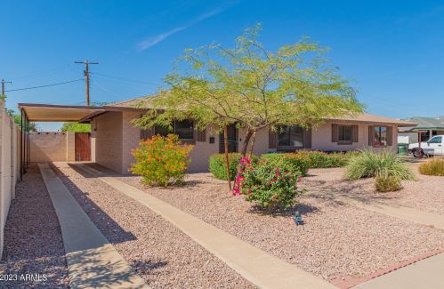 7306 17th Ave, Phoenix AZ  85021-7930 exterior