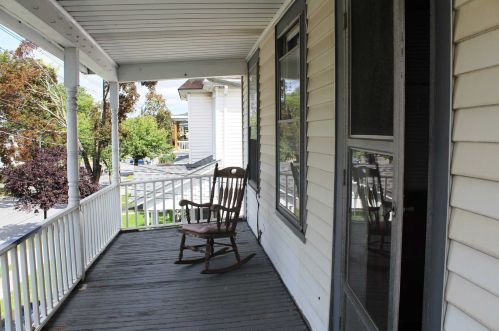 49 Worrall Ave, Poughkeepsie NY 12603-2335 exterior