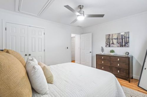 1371 Edmund Ct, Atlanta GA  30306-2236 exterior