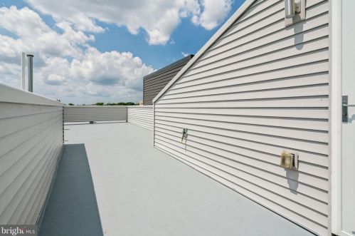 1259 29 St, Philadelphia PA 19132-3027 exterior