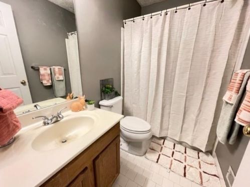 325 Enon Ct, Atlanta GA 30331-8412 exterior