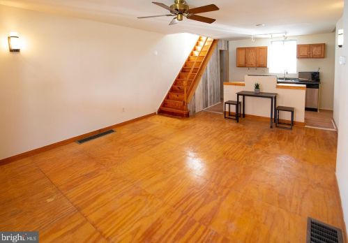 508 Emily St, Philadelphia PA  19148-2529 exterior