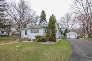 437 Falcon Cir, Madison WI  53716-3858 exterior