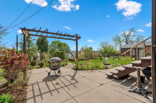 1137 Cornell St, Pittsburgh PA  15212-1982 exterior