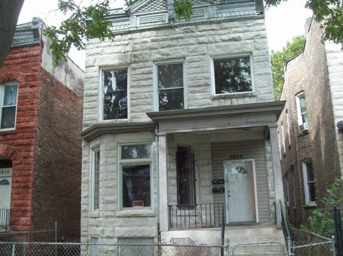 5628 Green St, Chicago IL 60621-2226 exterior