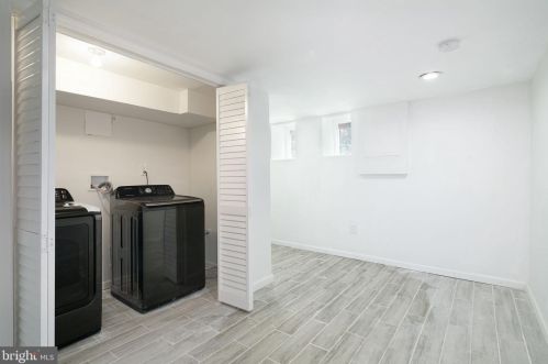 1722 28 St, Philadelphia PA 19145-1613 exterior