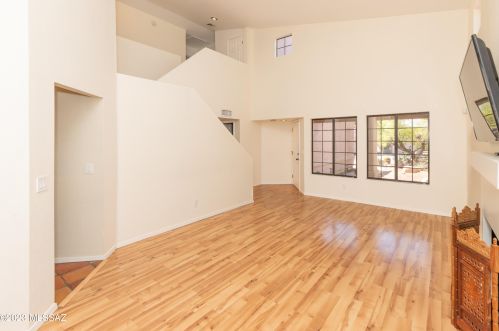 6125 Reliance Dr, Tucson AZ  85704-5326 exterior