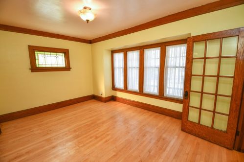 1508 54th St, Milwaukee, WI 53214-5204