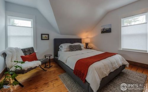 743 9 St, Boulder CO 80302-7527 exterior