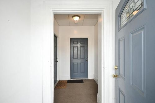 224 Ophelia St, Pittsburgh, PA 15213-4230