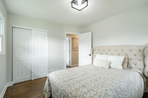 5741 96th St, Milwaukee WI  53225-2614 exterior