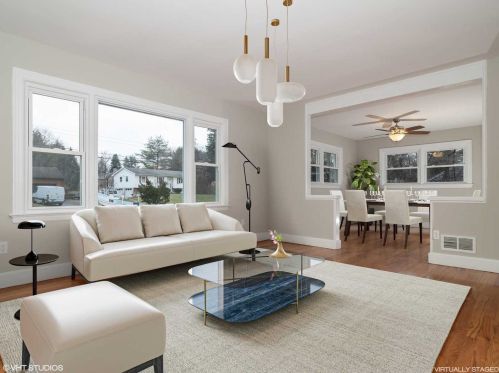 7 Laffin Ln, Poughkeepsie, NY 12603-4903