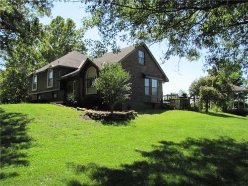 22808 State Rte, West Line, MO 64734
