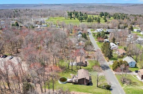 104 Country Clb Rd, Torrington CT 06790-3037 exterior