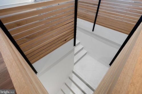 829 2nd St, Philadelphia PA 19133 exterior