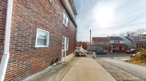 271 Lelia St, Pittsburgh PA  15211-2330 exterior