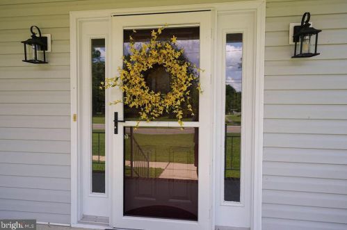 27147 Oriole Rd, Princess Anne MD 21853-2538 exterior