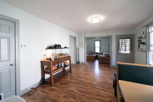 743 Bates St, Grand Rapids MI 49506-2615 exterior