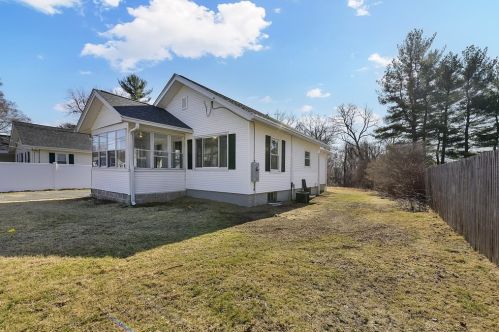 39 Davenport St, Springfield, MA 01119-1029