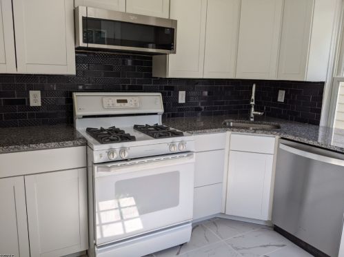 120 Mountain Ave, Hackettstown NJ  07840-2338 exterior