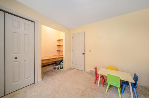 2657 Leffingwell Ave, Grand Rapids MI 49525-3967 exterior