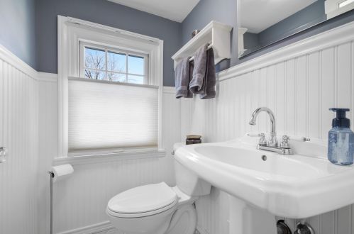 6215 Leona Ave, Chicago IL 60646-4811 exterior