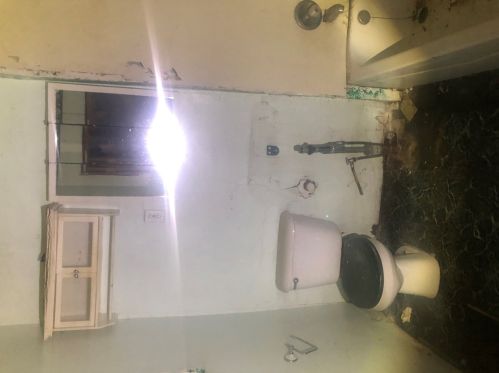 16 113th Pl, Chicago, IL 60628-4811