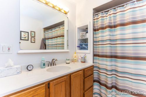 650 Hawthorne St, Grand Rapids MI 49503-3534 exterior