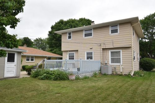 2632 93, Milwaukee WI 53227-1525 exterior