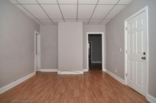 61 Transit St, Woonsocket RI 02895-5859 exterior