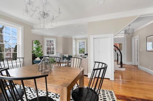 294 Doyle Ave, Providence RI  02906-3355 exterior