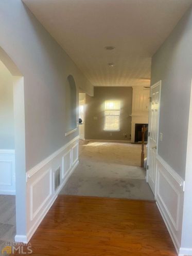 3890 Medlock Park Dr, Lithonia, GA 30039-2782