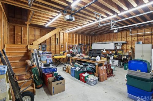 829 Evergreen Ct, New Brunswick NJ 08902-2314 exterior