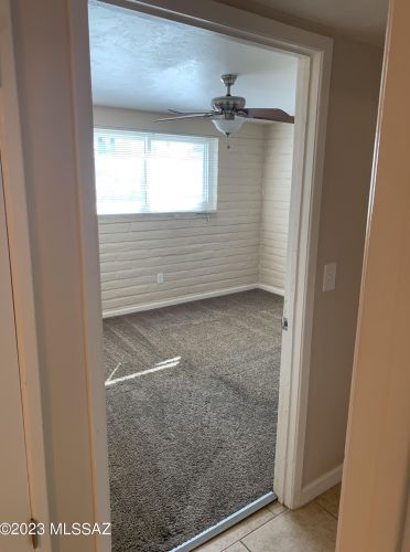 8464 Mary Dr, Tucson AZ 85730-1831 exterior