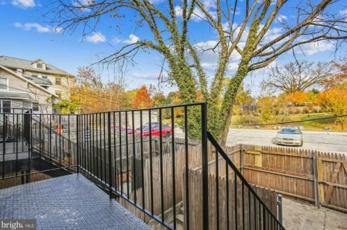 4513 Macarthur Blvd, Washington DC 20007-4201 exterior