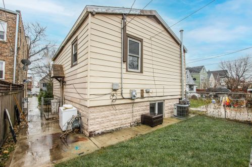 5416 25 Pl, Chicago IL 60623-4233 exterior