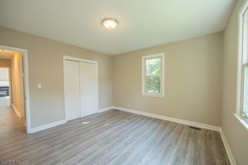 451 River Rd, Rahway NJ  07065-4203 exterior