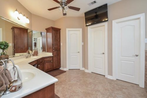 32727 Westminster Dr, Fulshear TX 77441-4097 exterior