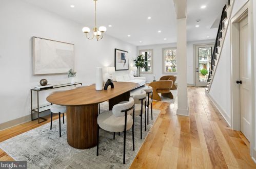 1613 Capitol St, Washington DC  20003-1620 exterior