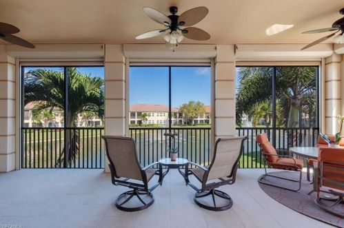 567 Avellino Isles Cir, Naples FL 28101-2379 exterior