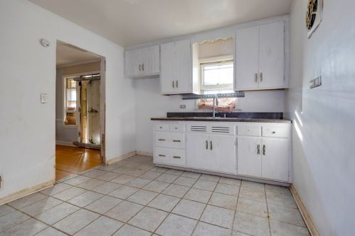 9210 Justine St, Chicago IL 60620-5037 exterior