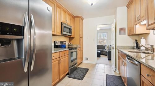 11354 Empire Ln, Rockville MD  20852-2862 exterior