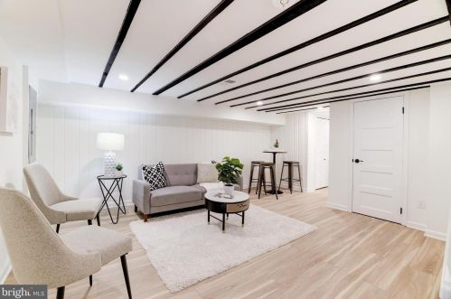 626 Hamilton St, Washington DC 20011-4030 exterior