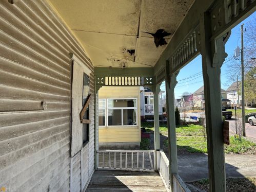 592 Formwalt St, Atlanta GA 30315-1053 exterior